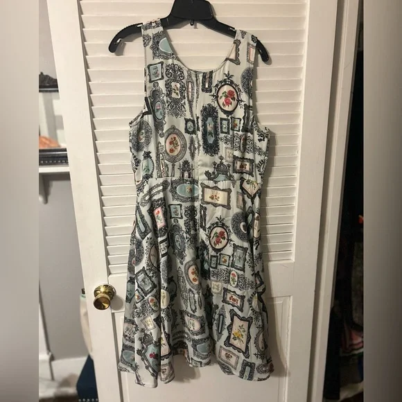 Framed Florals Anthropologie Dress - Picture 4 of 4